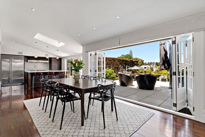 The dining room opening to the terrace